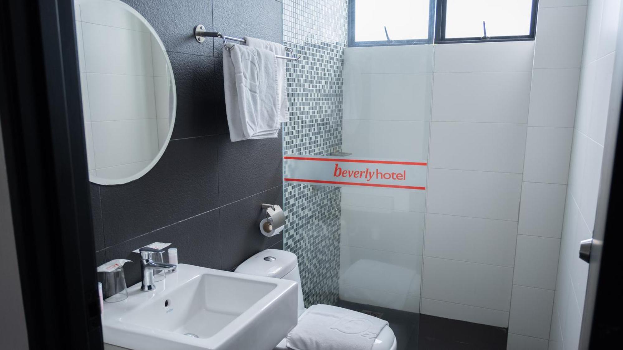 Beverly Hotel Тайпінг Екстер'єр фото